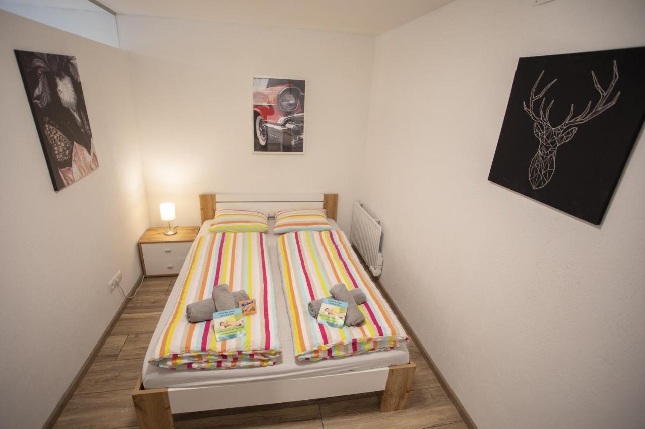 Modern Old Town Apartment Hall in Tirol Bagian luar foto